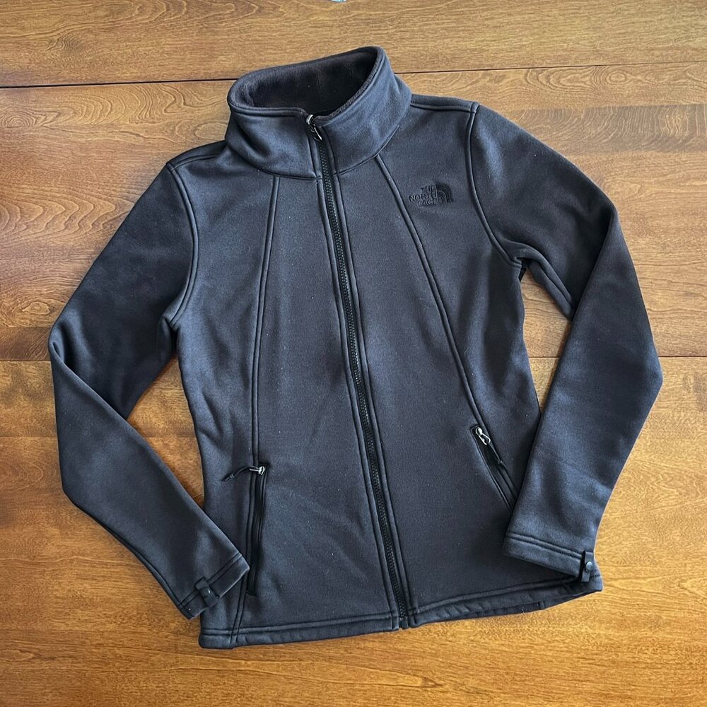 The North Face black fitted jacket XS/S